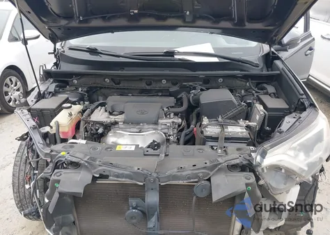 2017 Toyota Rav4 Xle из США, поврежденный, VIN JTMWFREV4HJ705553